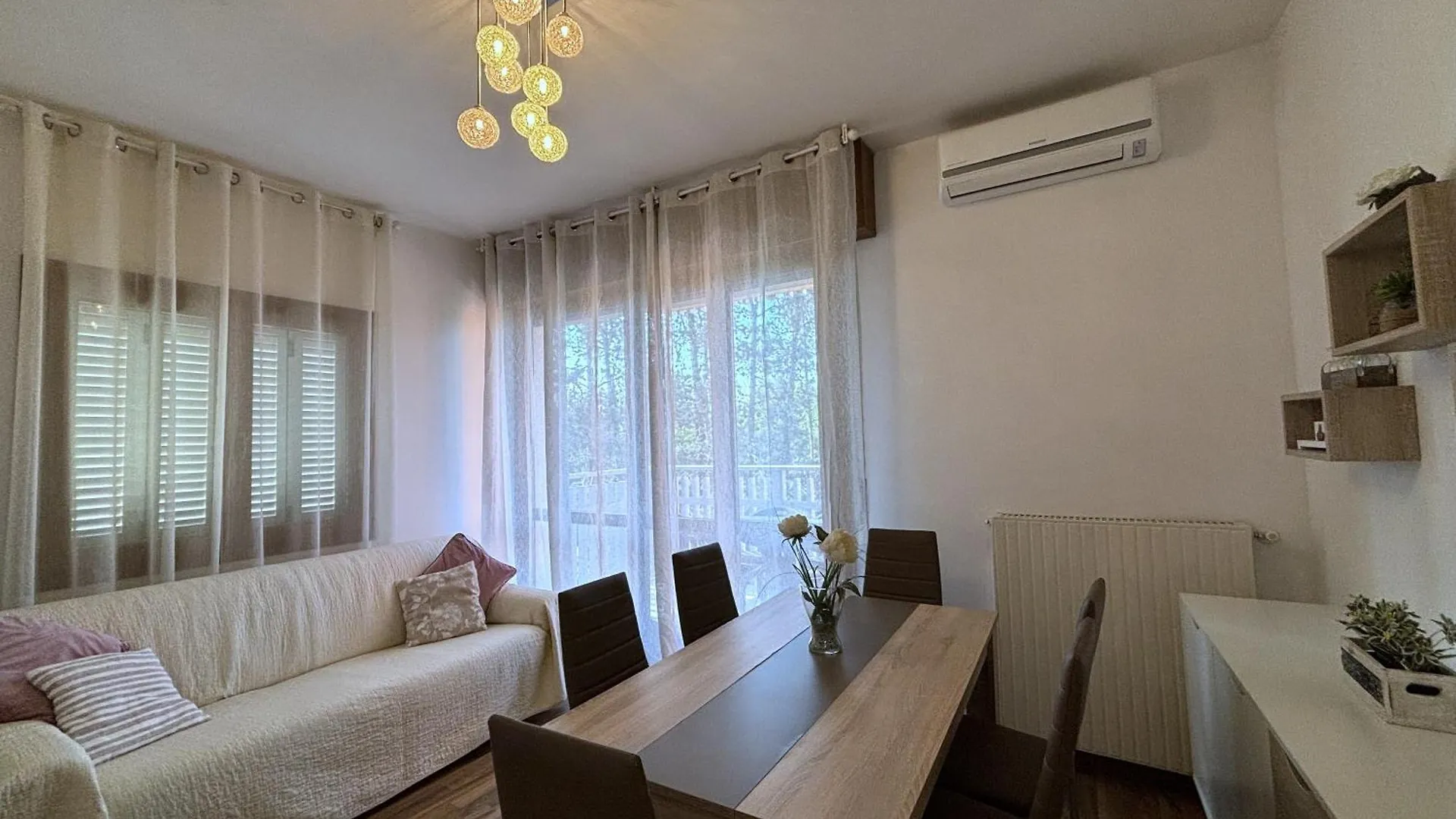 Apartment Appartamento Peschiera Peschiera del Garda